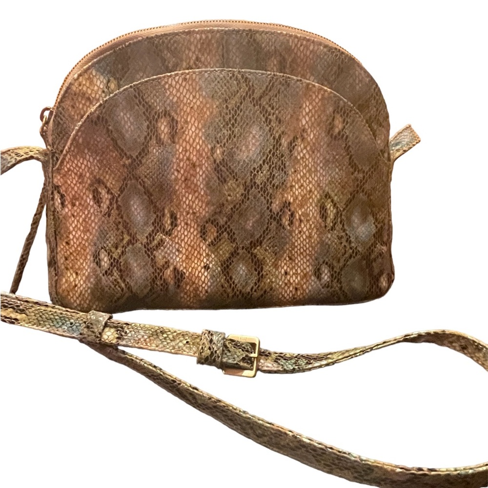 HOBO Beckett Crossbody